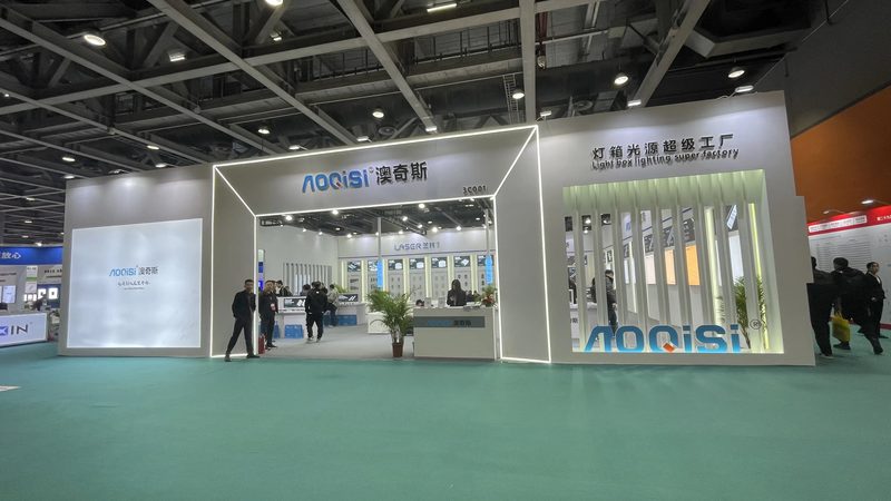 电商广告设计风格解析：揭秘五大流行趋势